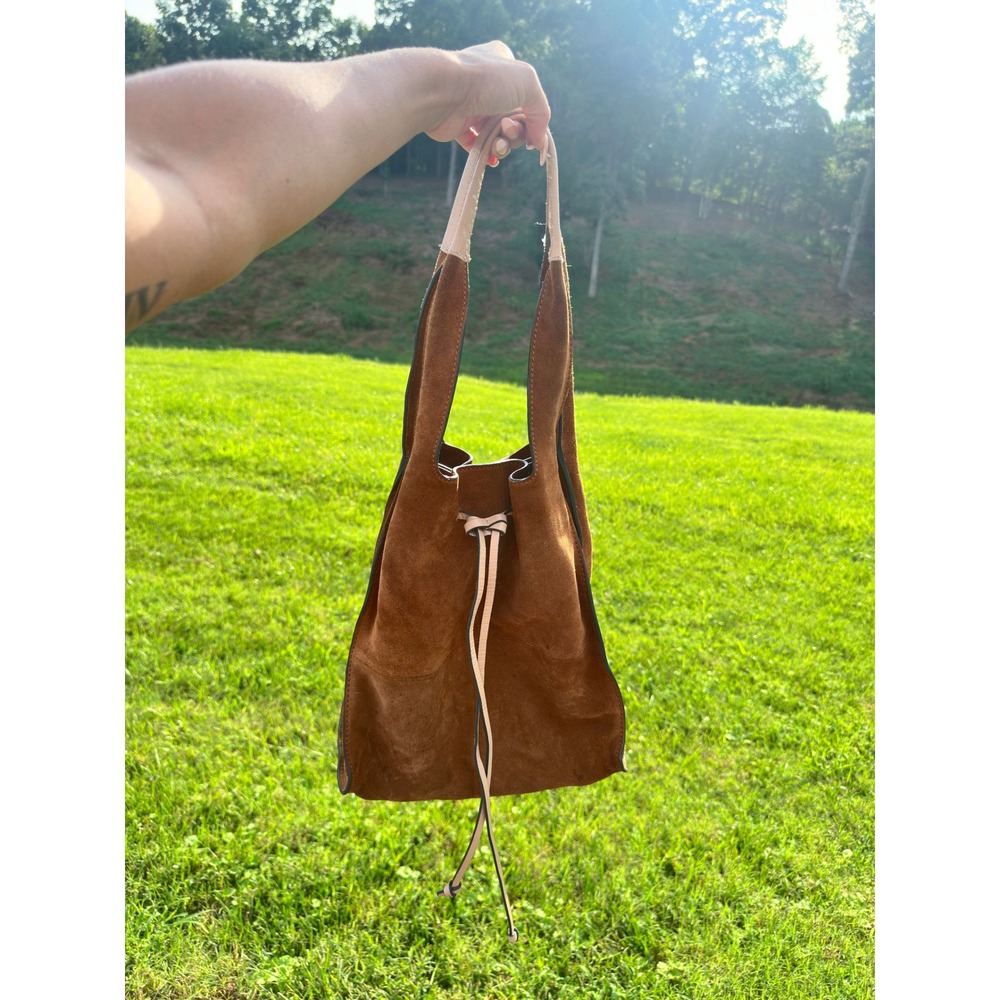 Clarks Brown Suede Leather Bucket Bag Drawstring Hobo Tote Tan Handle